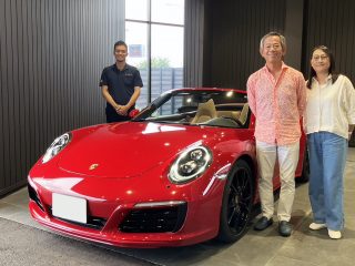 17y ポルシェ 911カレラ4S カブリオレ スポーツクロノPKG カーマインレッド